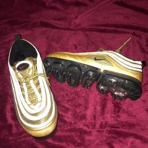 Boys Grade School Nike Air Vapormax ‘97